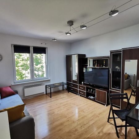 Small Apartament In Heart Of Boleslawiec City Kültér fotó