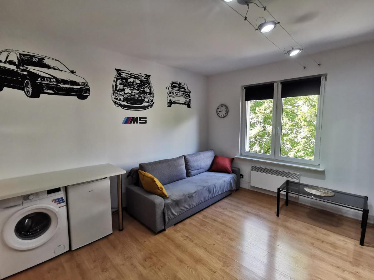 Small Apartament In Heart Of Boleslawiec City Kültér fotó